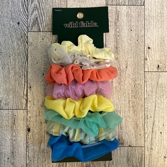 Wild Fable Target Hair Ties Ponytail Holders Twisters 8 Pack - Picture 1 of 5